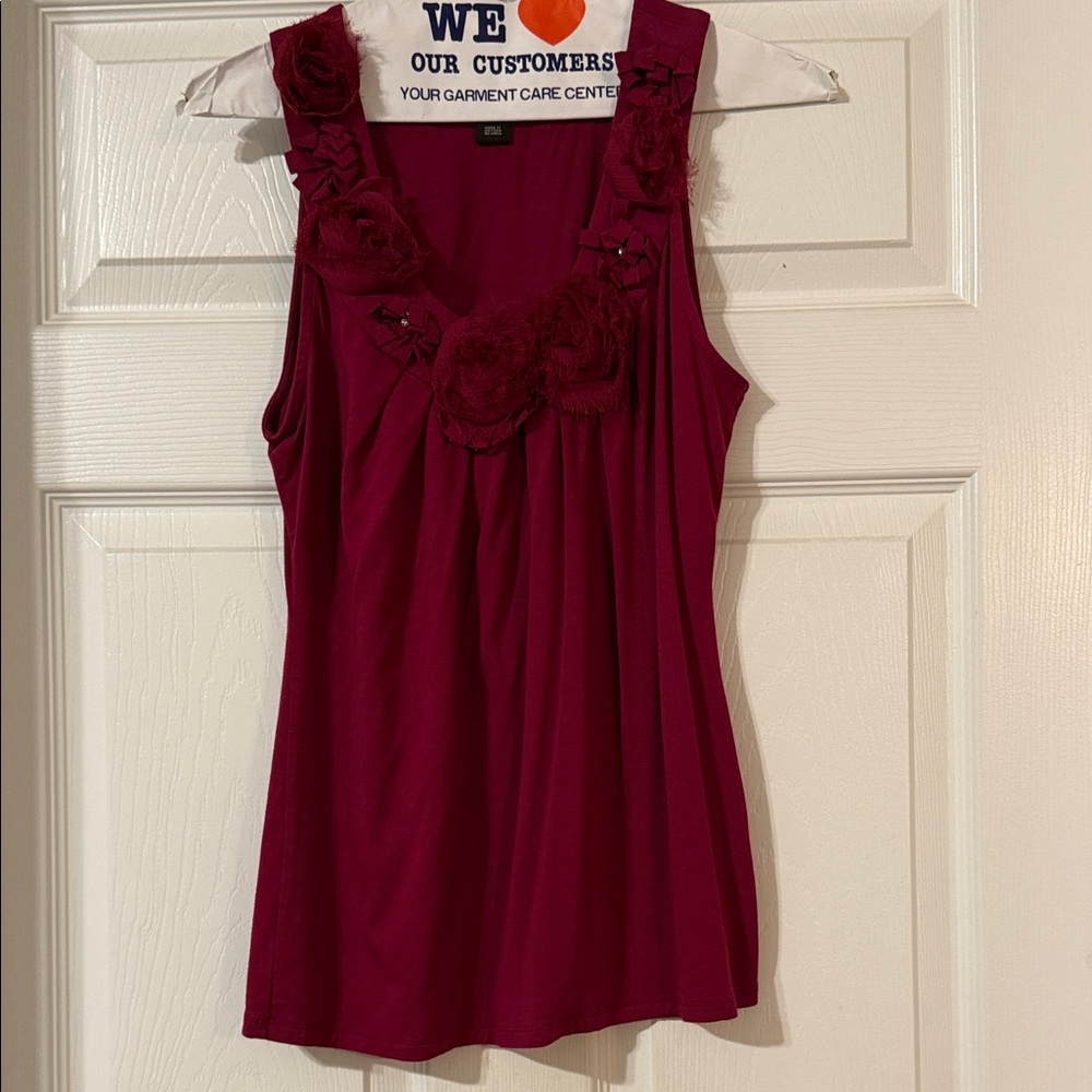 White House Black Market Sleeveless Burgundy Blouse